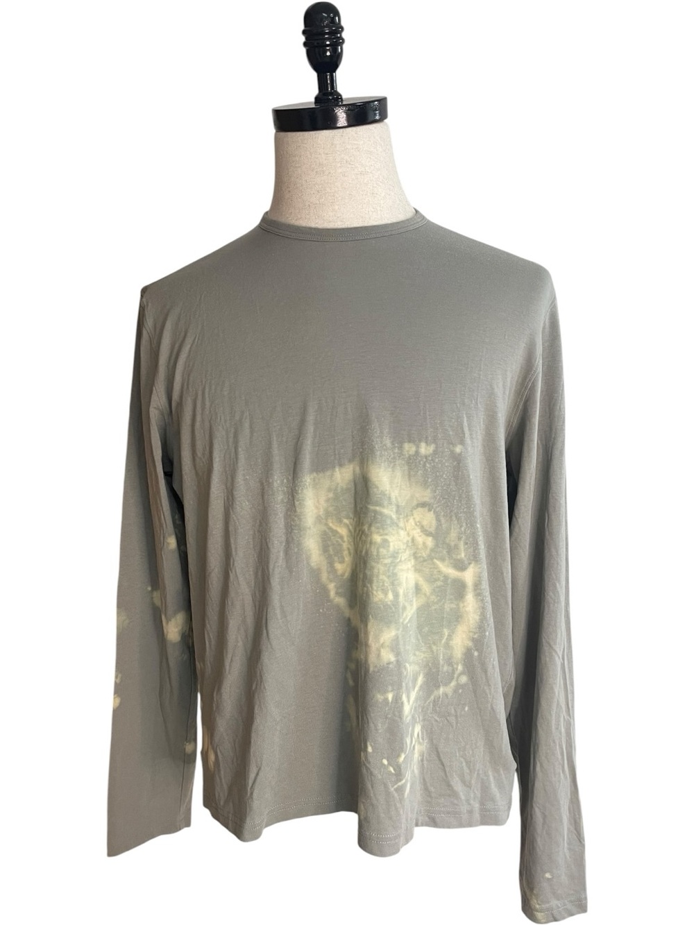 UNTUCKit Merille EcoSoft Bleach Splatter Long Sleeve Tee T-Shirt Light Green